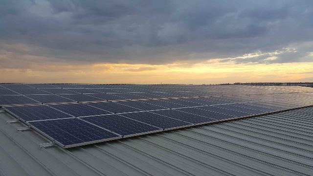 Înființarea unei centrale fotovoltaice cu stocare, pentru autoconsum